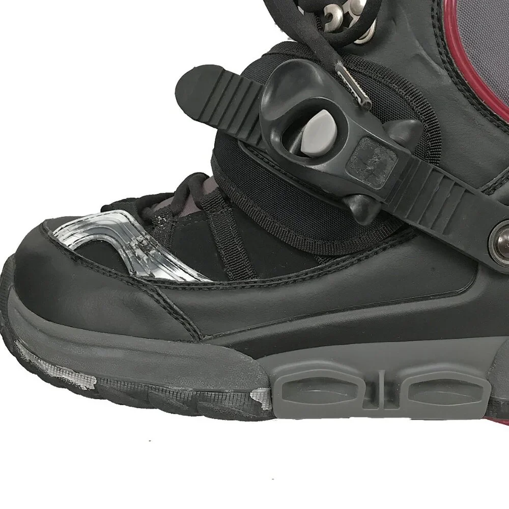 BRAND NEW BURTON FILAMENT SI STEP IN SNOWBOARD BOOTS! SIZE 8 GRAY & BLACK